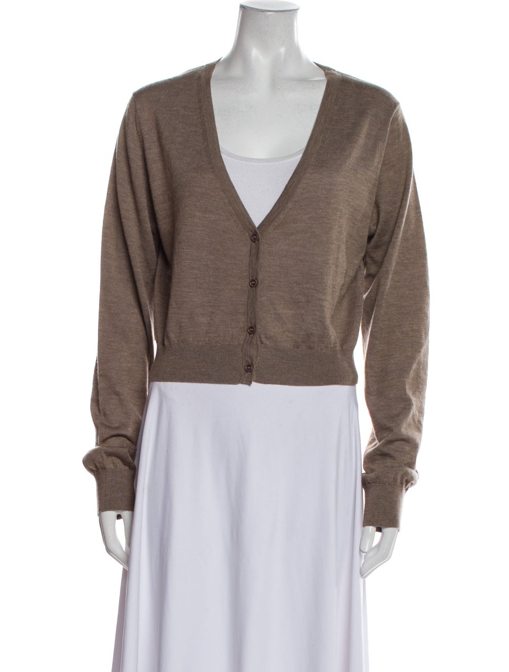 Éterne Deep V-Neck Cashmere Sweater